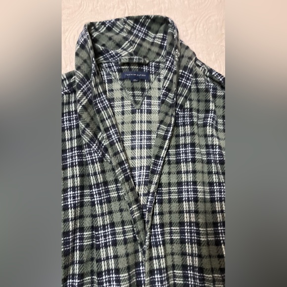 Men Robe - Picture 2 of 4